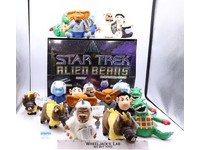 Lot of 18 Alien Beans Series 1 Star Trek W/ Store Display Box 1998 NEW W/TAGS