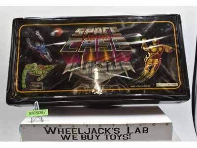 Space Case Vinyl Figure Storage Case KO Star Wars Holds 24 Figures