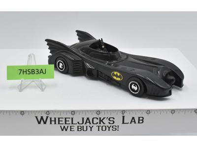 Batman w/ Batmobile DC Comics Batman 1989 Kenner Vintage Action Figure Vehicle