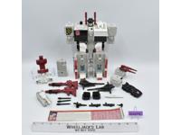 Metroplex 100% Complete RT Vintage 1985 G1 Transformers Hasbro Action Figure