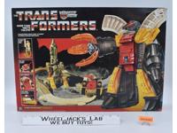 Omega Supreme WORKS Complete W/Box 1985 G1 Transformers Hasbro Action Figure