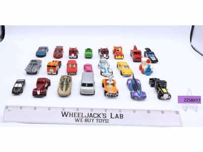 Lot of 22 Die Cast Metal Cars/Trucks by Corgi/Zylmex/Snoopy Corp. 1980's