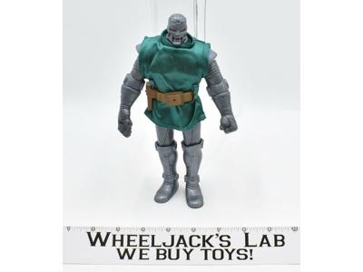 Doctor Doom Marvel Comics Famous Cover Series 1998 Toy Biz 8" Action Figure