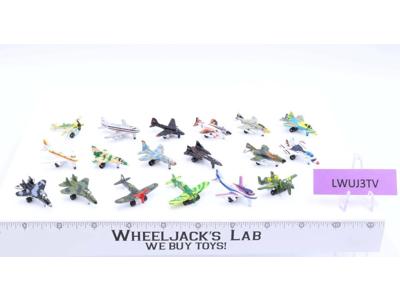 Lot of 18 Planes/Jets 1988-89 Vintage Galoob Micro Machines