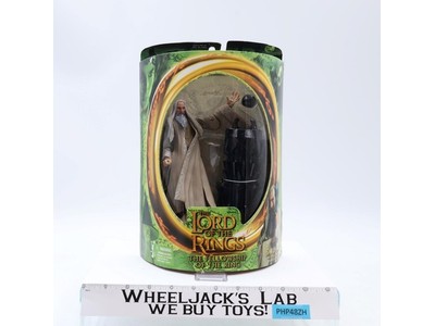 Saruman Lord of the Rings-Fellowship of the Ring Toy Biz 2001 Action Figure MISB