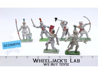 Lot of 6 Medieval Knights W/ Weapons 1970-80's Crescent Toy Company 2"