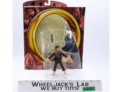 Frodo W/Sting Sword 100% Complete The Lord of the Rings The Two Towers ToyBiz