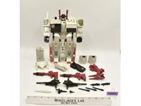 Metroplex 100% Complete Vintage 1985 G1 Transformers Hasbro Action Figure