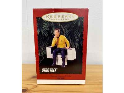 Captain James T. Kirk Star Trek MIB Keepsake Ornament 1995 Hallmark
