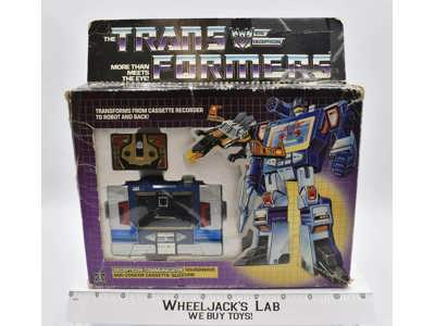 Soundwave NICE FIGURE MIB 100% Complete 1985 Vintage G1 Transformers