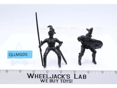 Lot of 2 Black Medieval Knights Miniature Figurines 1970-80's Unknown Brand 3"