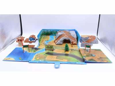 Camp Out Playset Fold Out Case Micro Machines 1988 Galoob Action Figure