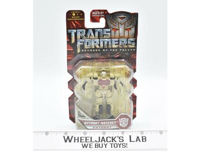 Autobot Ratchet Legends NEW MOSC 2008 Revenge of the Fallen ROTF Transformers