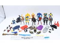 Lot of 13 Superheroes & Accessories DC Marvel Comics Villains ToyBiz Kenner
