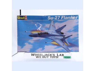 Su-27 Flanker Revell #4348 1989 1:72 Scale Plastic Model Kit NEW SEALED VINTAGE