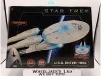 U.S.S. Enterprise Star Trek 2009 Playmates Action Figure Vehicle NEW MIB