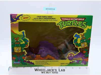 Cave Turtle Mike W/ Silly Stegosaurus 00% Complete TMNT 1992 Playmates Figure
