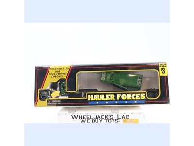 U.S. Army Freewheeler Semi Truck Hauler Forces 2002 Goldlok Toys NEW SEALED