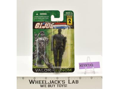 Snake Eyes GI Joe Valor vs Venom 2004 Hasbro NEW MOSC SEALED