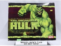 The Incredible Hulk Marvel Milestones 2003 Diamond Select Art Asylum 12" Statue