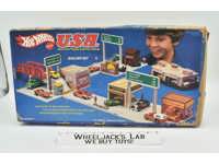 USA Builder Set W/Box Hot Wheels 100% Complete 1981 Mattel Vintage