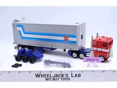 Hasbro Transformers Universe: 25th Anniversary Optimus Prime Action Figure