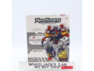 Sentinel Maximus W/ Ape-Linq Transformers Universe Botcon 2004 Hasbro NEW MIB