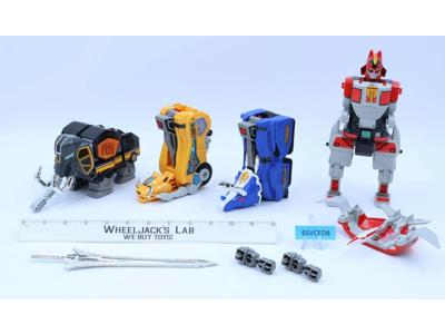 Deluxe Megazord Complete Mighty Morphin Power Rangers 1993 Bandai Action Figure