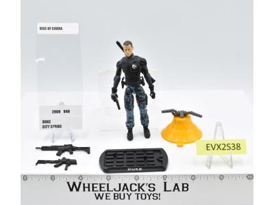 Duke V40 100% Complete G.I. Joe 2009 Hasbro Action Figure