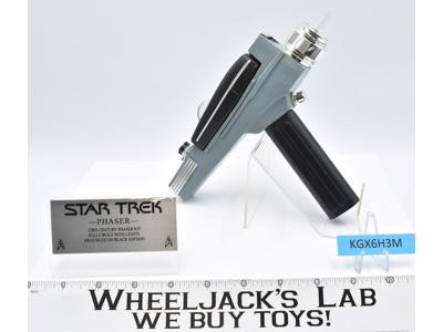 Phaser Blue/Grey Body Black Handle Star Trek 23rd Century Phaser Kit