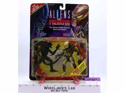 Renegade Predator vs Warrior Alien 1993 Aliens Kenner Action Figure Set NEW MOSC