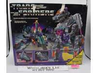 Trypticon 100% Complete W Box 1986 Vintage Hasbro G1 Transformers Action Figure