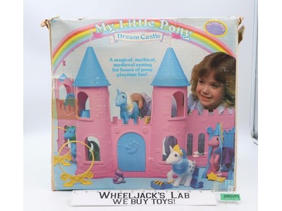 Dream Castle My Little Pony MLP 1984 Hasbro Vintage Action Figure Playset