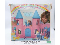 Dream Castle My Little Pony MLP 1984 Hasbro Vintage Action Figure Playset