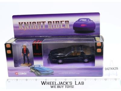 K.I.T.T. W/ Michael Figure Pontiac Transam Knight Rider 1:36 Scale Corgi Toy Car