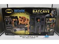Gotham City Darkstorm Batcave NEW MISB Hasbro 2002 Action Figure MINTY SEALED