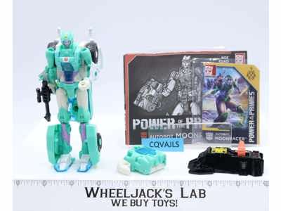 Moonracer 100% Complete Deluxe Transformers Power Of The Primes 2017 Hasbro