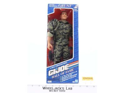 GI Joe 12" Camouflage Figure W/Basic Training Grunt Box Hasbro Action Figure