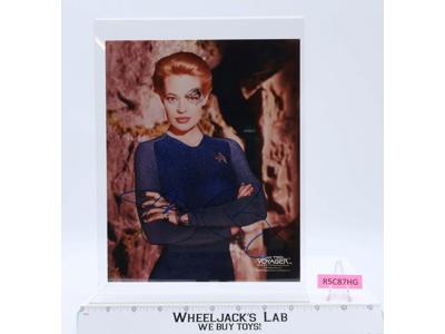 Seven of Nine Star Trek Voyager Jeri Ryan AUTOGRAPHED 8 x 10 Picture