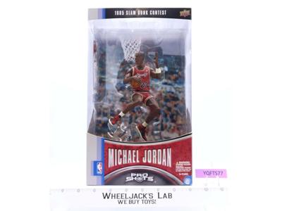 Michael Jordan 1985 Slam Dunk Contest 2008 Action Figure MISB SEALED