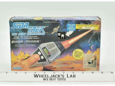 Phaser Star Trek The Next Generation 1992 Playmates NEW