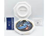U.S.S. Enterprise Crystal Edition Edition Galaxy Collector Plate 1999 Paramount