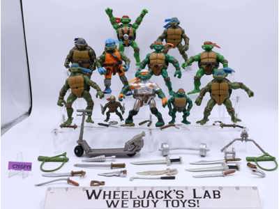 Lot of Teenage Mutant Ninja Turtles & Accessories TMNT Viacom 2000's Playmates
