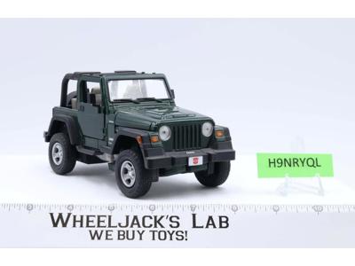 Hound Jeep Alternators 2004 Hasbro Transformers Action Figure
