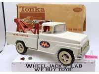 White Wrecker Tow Truck #518 Pressed Steel 1963 Tonka Vintage Toy